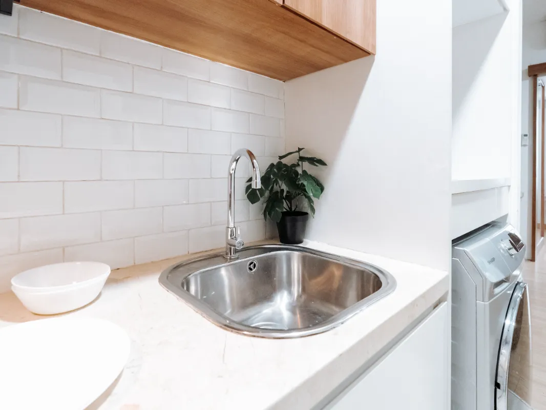 1 Bedroom 45m² - 18